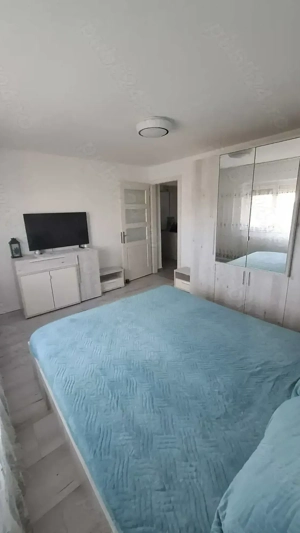 Apartament 2 dormitoare,decomandat, 56 mp, mobilat - imagine 5
