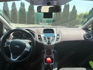 Ford Fiesta - imagine 5