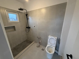 Apartament cu scară interioară - imagine 5