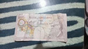vând bancnota de 10  foarte rare  - imagine 2
