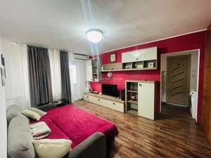 2 camere decomandat de inchiriat - str Baia Mare Vitan - loc parcare cu abonament