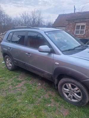 Vand Hyundai Tucson - imagine 4