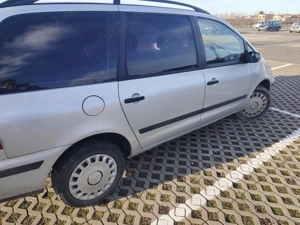 Vând Ford Galaxy  - imagine 5