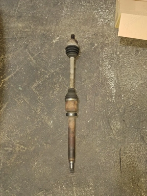 Planetara completă dreapta fata volvo v40 2012 1.6 tdci