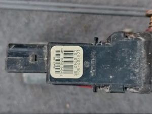 Motoraș macara geam ușă față pentru Volkswagen PASSAT B5.5 - imagine 2