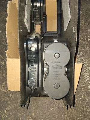 Consola centrala Volkswagen Passat B5.5 - imagine 3