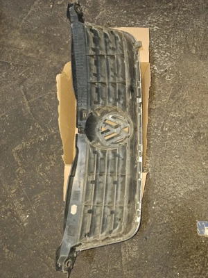 Grila radiator Volkswagen Passat B5.5 - imagine 4