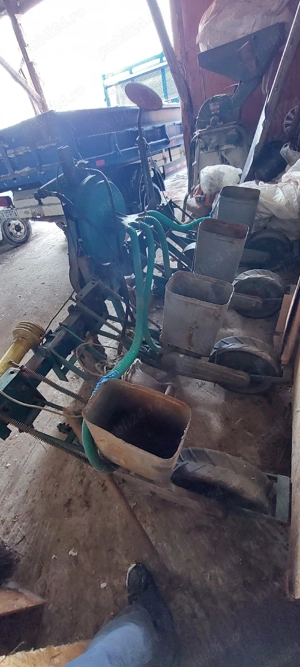 semănătoare porumb pe 4 rânduri.  - imagine 3