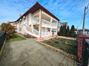 Proprietate deosebita stațiunea 2 Mai,  499 mp teren - imagine 2