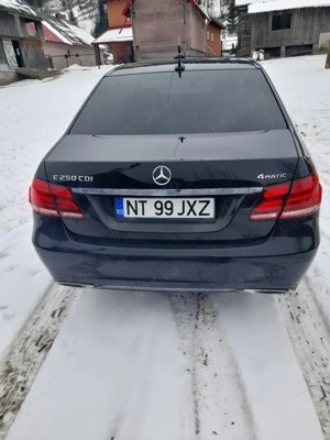 mercedes e 250 4 matic 204 cp - imagine 3