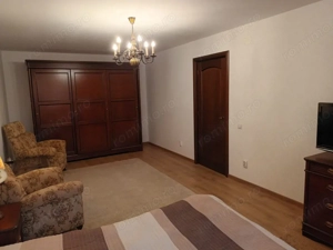 Vilă superba individuala, 220 mp construiti, 200 mp curte individuala Giulesti - imagine 10