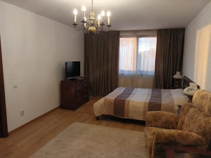 Vilă superba individuala, 220 mp construiti, 200 mp curte individuala Giulesti - imagine 13