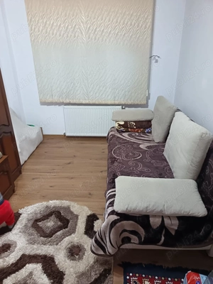 Vând apartament 2 camere , în Botoșani, Aleea Bucovina  - imagine 9