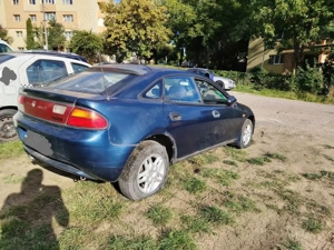 Dezmembrez Mazda 323 benzină