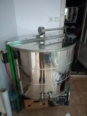 Vand centrifuga inox 6 rame, reversibila.