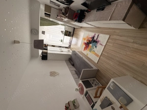 Apartment 3 camere, grădină proprie , spațios  - imagine 7