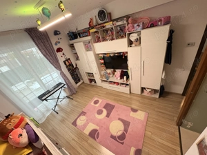 Apartment 3 camere, grădină proprie , spațios  - imagine 10