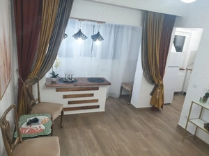 Vand garsoniera in zona centrala