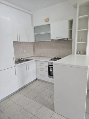 Închiriez apartament cu 2 camere - imagine 2