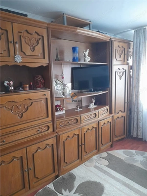 Apartament Etaj 2 zona Sagului