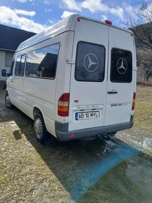 Ofer transport persoane cu microbuzul personal - imagine 4