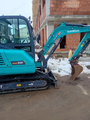 închiriez mini excavator  - imagine 2