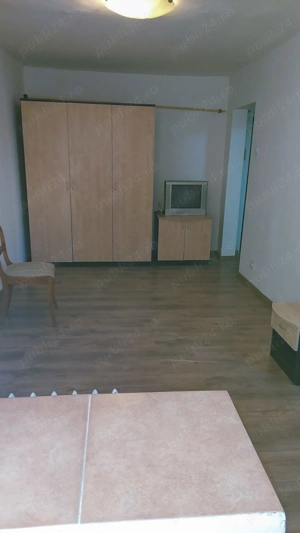 Vand apartament 1 camera, 46mp, zona Confectii Arad - imagine 2