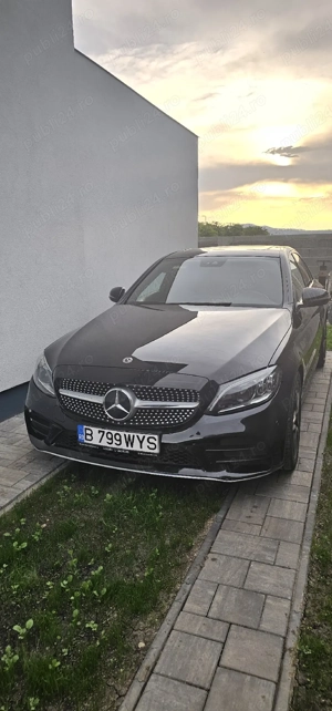 Transport Persoane  Transfer Aeroport(Ghimbav,Otopeni, Sibiu,Cluj, Bacau) Rent a car cu sofer