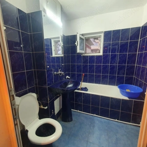 Vand apartament 2 camere decomandat - imagine 4