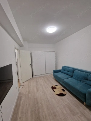 închiriez apartament o cameră 
