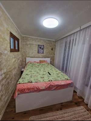 Vând Casă proprietar singur în curte - imagine 3