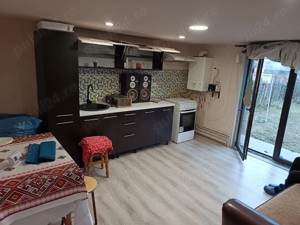 Casă de vânzare în Dâmbovița  - imagine 2