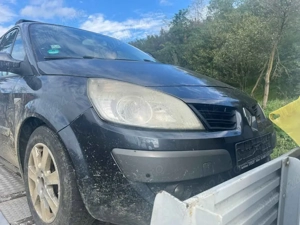 Dezmembrez renault scenic 1.9 dci cutie automata - imagine 2