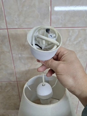 Lustra lampa corp iluminat suspendat cu bec normal   candelabru - imagine 3