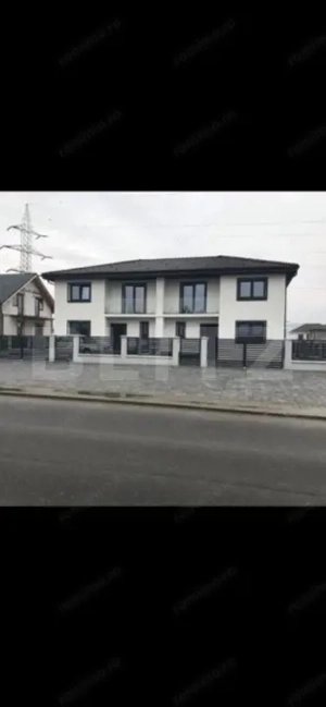 Duplex 4 camere, zona Logos Bistrita, acces in curte din 2 fronturi - imagine 4