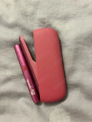 Vând iqos roz fără cutie 