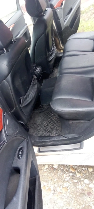 Vînd  Mercedes  E clas  2009 - imagine 9