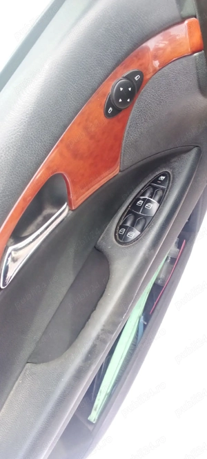 Vînd  Mercedes  E clas  2009 - imagine 6