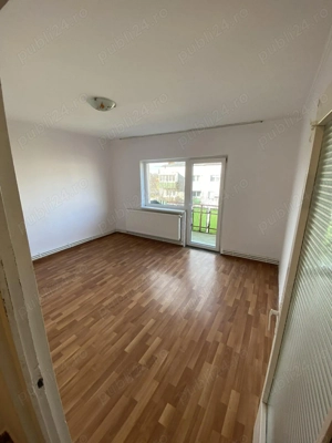 Apartament 3 camere de vanzare , Independetei M17 , et.4 , 73.900 euro - imagine 3