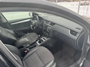 Skoda Octavia 3 Combi GreenTec 2.0 TDI 150CP FLORESTI CJ - imagine 3