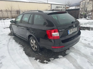 Skoda Octavia 3 Combi GreenTec 2.0 TDI 150CP FLORESTI CJ - imagine 10