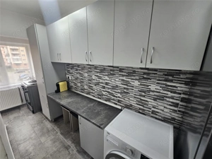 Resita, Garsoniera, Renovata, Mobilata+Utilata, Et. 2, Micro 4 - imagine 3