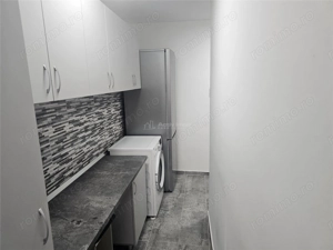 Resita, Garsoniera, Renovata, Mobilata+Utilata, Et. 2, Micro 4 - imagine 17