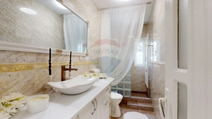 Casă/Vilă individuală | P+E+M | Teren 1075 mp | Cristian - imagine 5