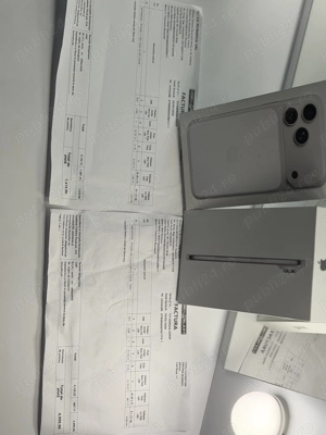 Vând iPhone 17 pro Max și iPhone 17 air nou sigilat cumpărate azi din magazin factura 
