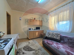 Casa pe strada Prefect Vasile Molovan- Tarnaveni - imagine 11