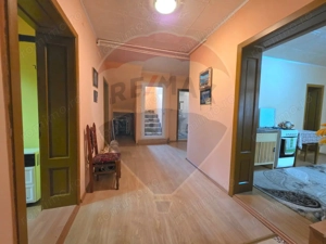 Casa pe strada Prefect Vasile Molovan- Tarnaveni - imagine 7