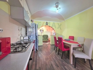 Casa pe strada Prefect Vasile Molovan- Tarnaveni - imagine 19