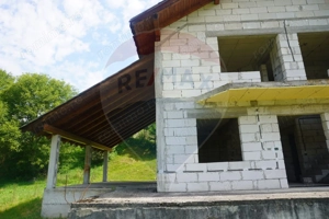 Casă cu 5 camere de vânzare, Moisei - imagine 2