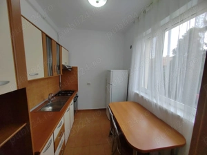 Vând un apartament cu o cameră - imagine 4